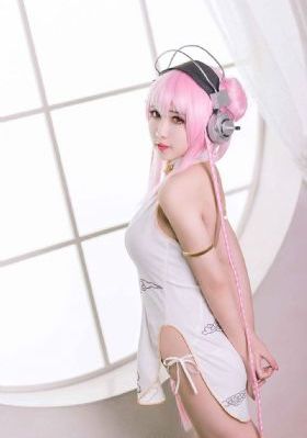 好姑娘4中汉字_4K完整在线观看