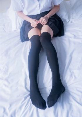 曹查理陈雅伦三级全部观看_DVD电影免费在线
