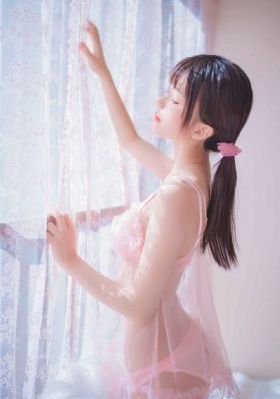 善良的女秘书的目_DVD全集免费观看